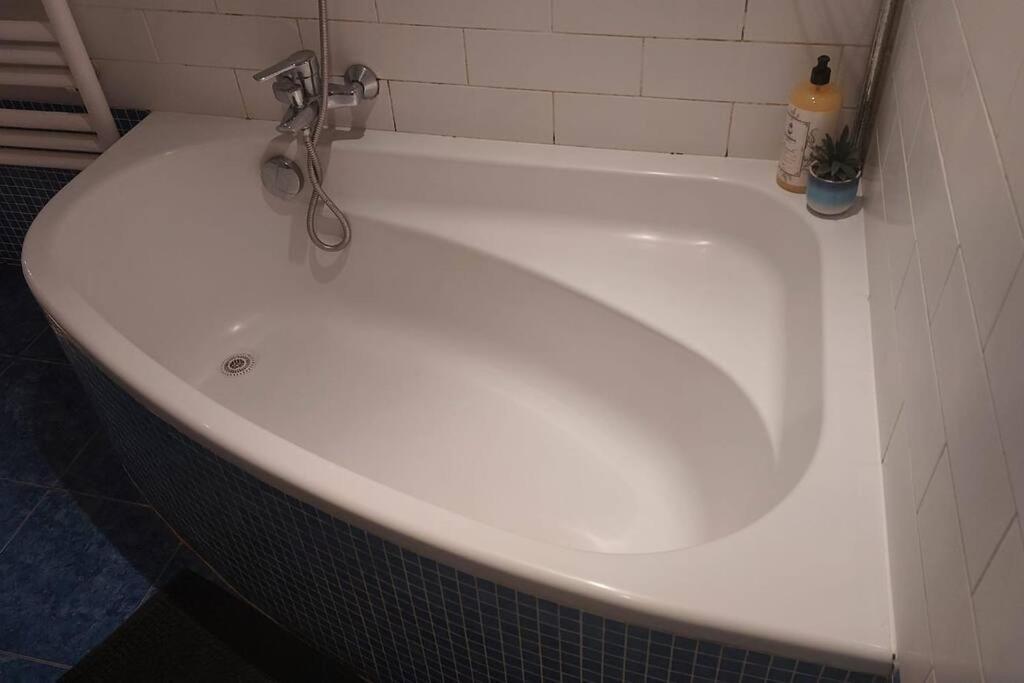 Family Friendly 1 Bed Appartment Brussel Eksteriør bilde